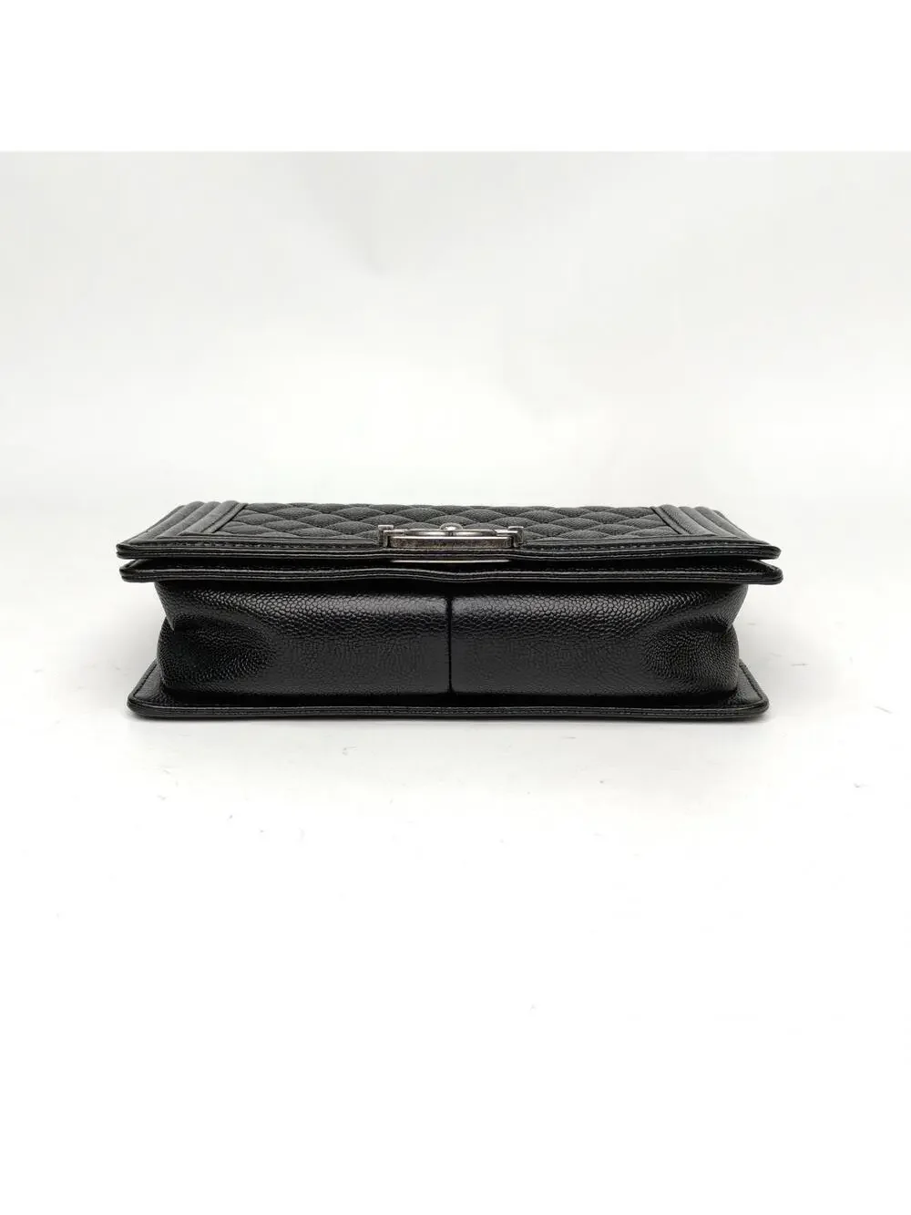 Chanel indulge timeless